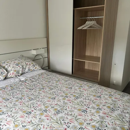 Daire App T2 Climatise , 200 M Sète