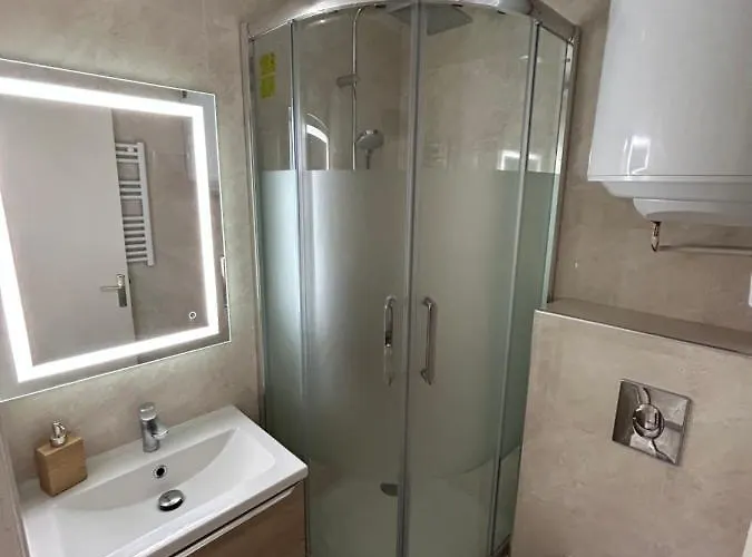 App T2 Climatise , 200 M